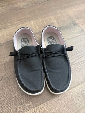 Hey Dude Wendy Chambray Shoe